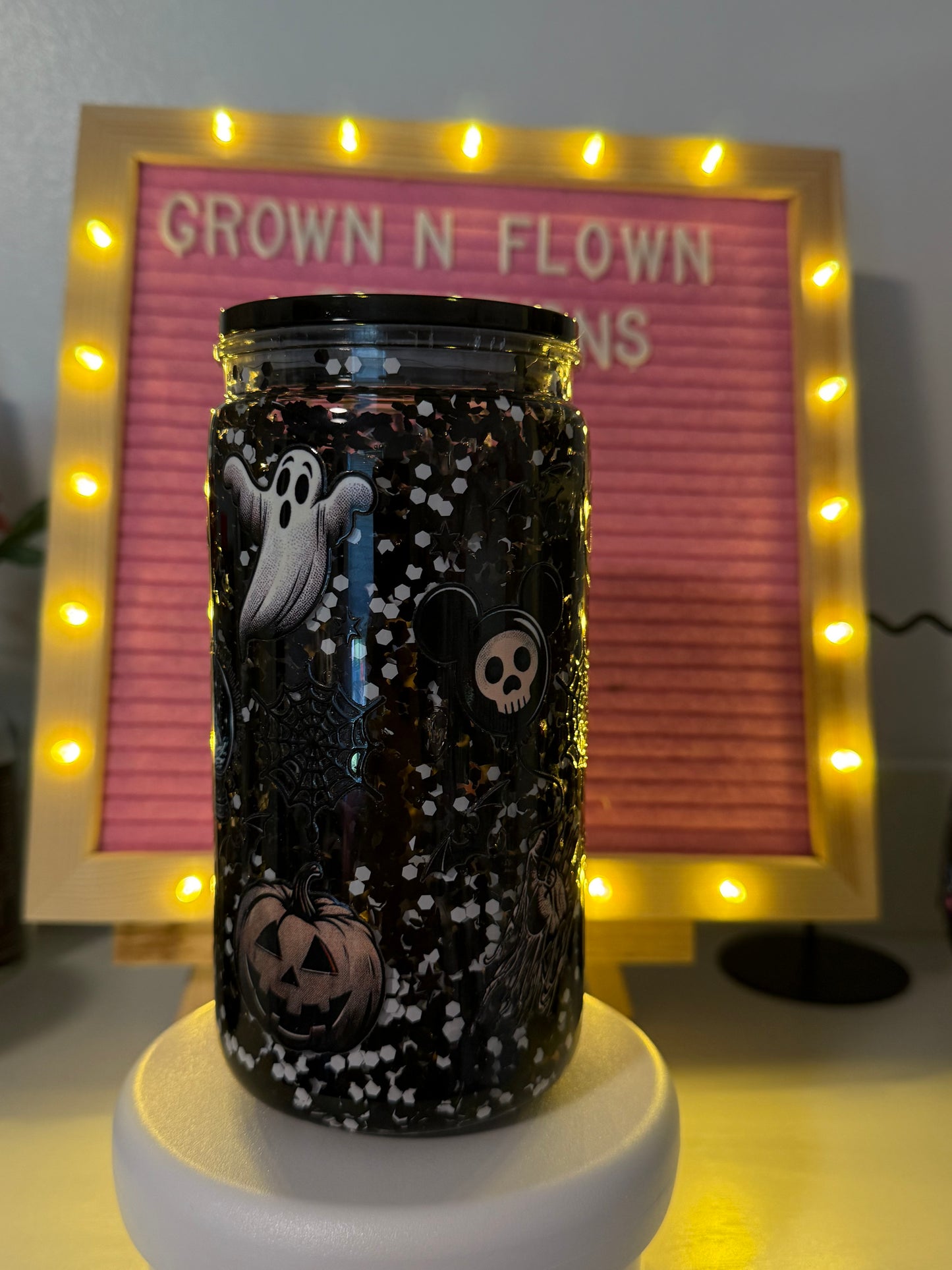 16 oz Cruella Deville acrylic snow globe